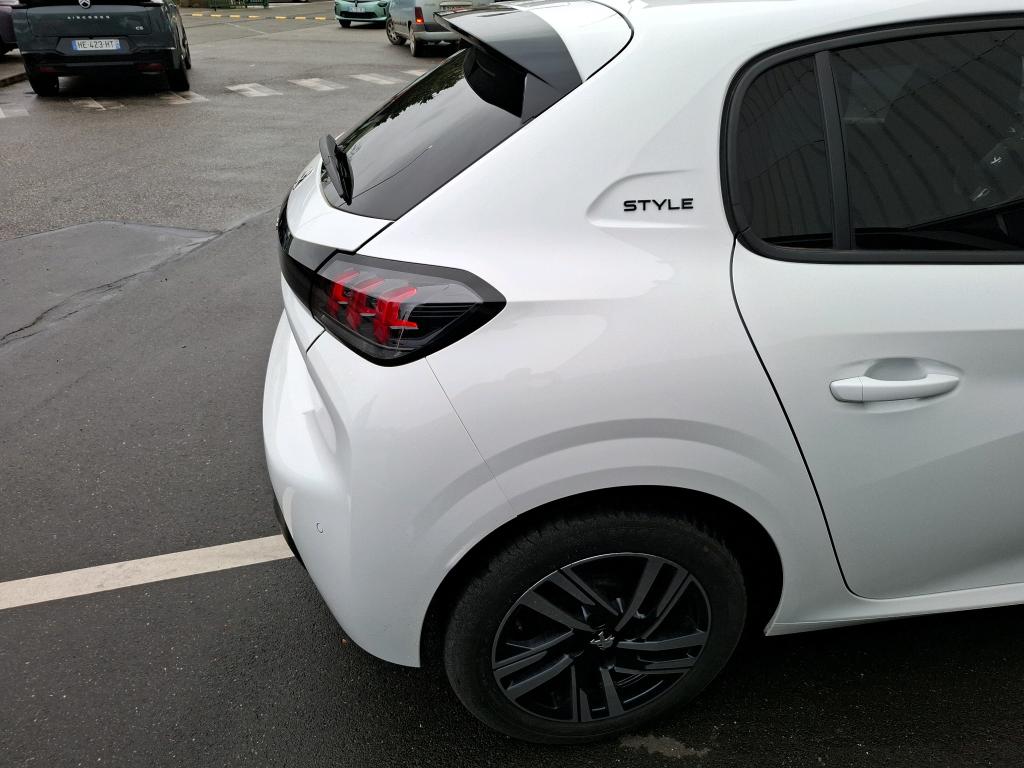 Peugeot 208 PureTech 100 S&S BVM6 Style 2023