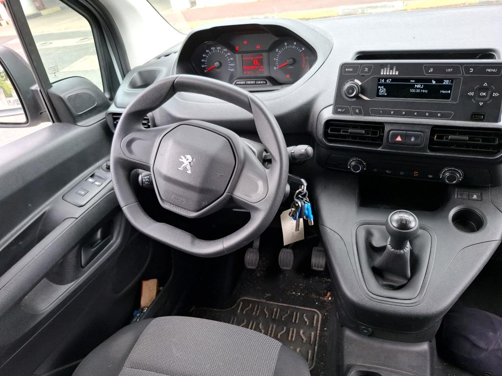 Peugeot PARTNER FOURGON LONG 950 KG BLUEHDI 100 S&S BVM5 PRO 2021