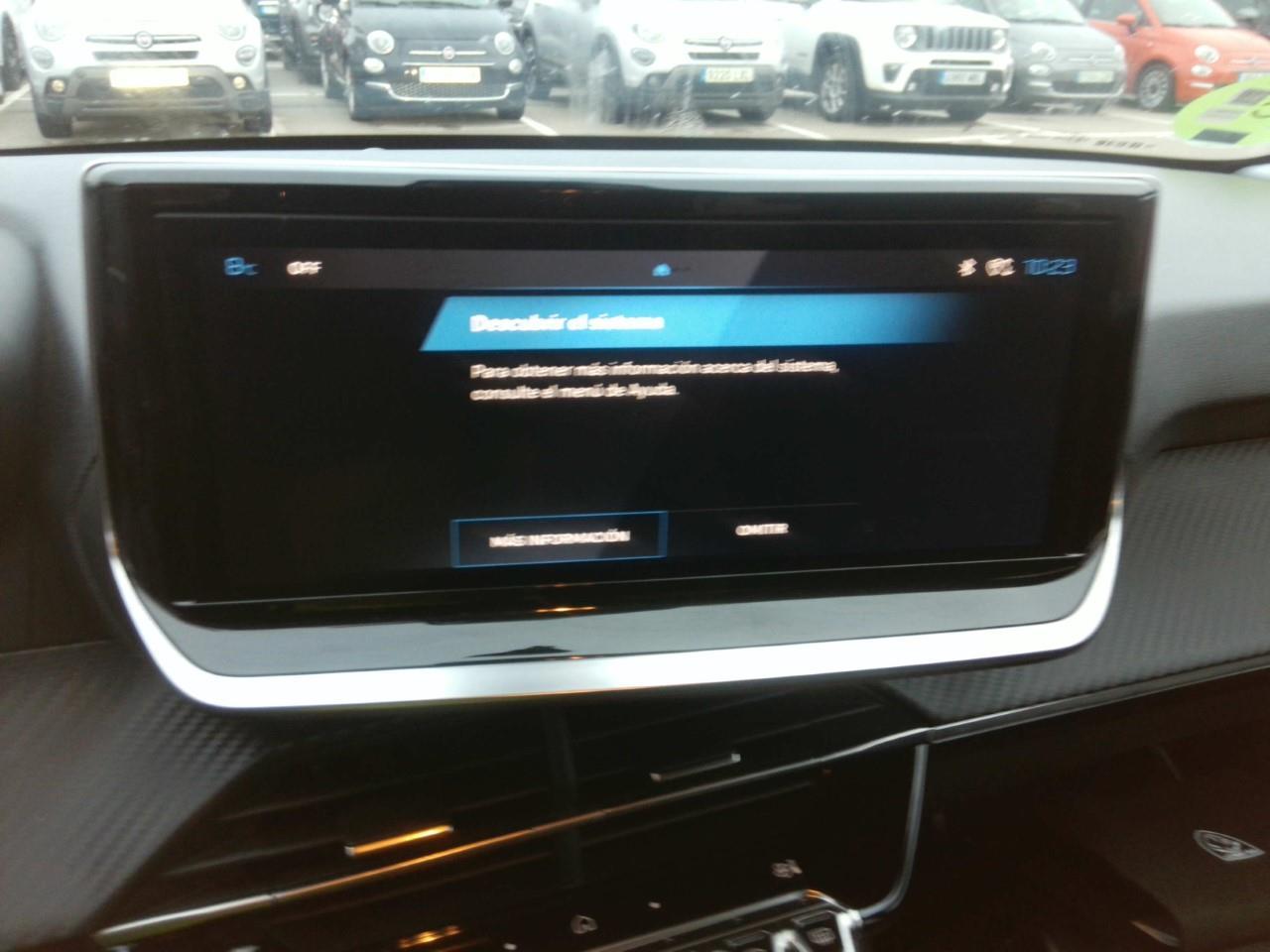 Foto Peugeot 208 17