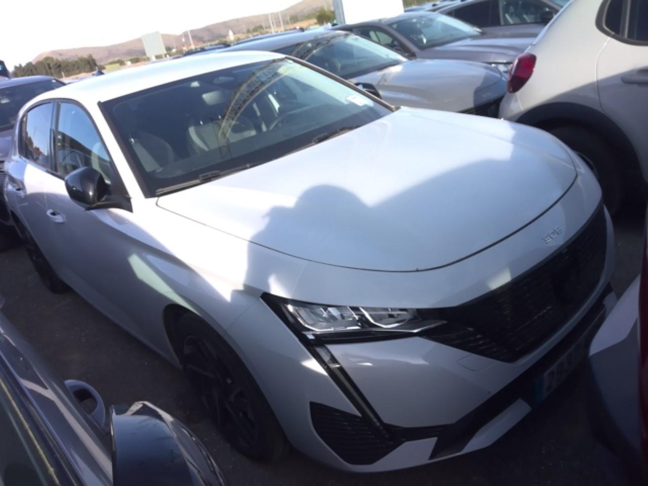 Peugeot 308 308 5p Allure Gasolina 130 S&S 6 Vel. MAN