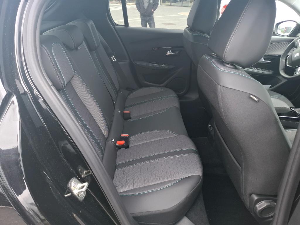 Peugeot 208 BlueHDi 100 S&S BVM6 Allure 2022