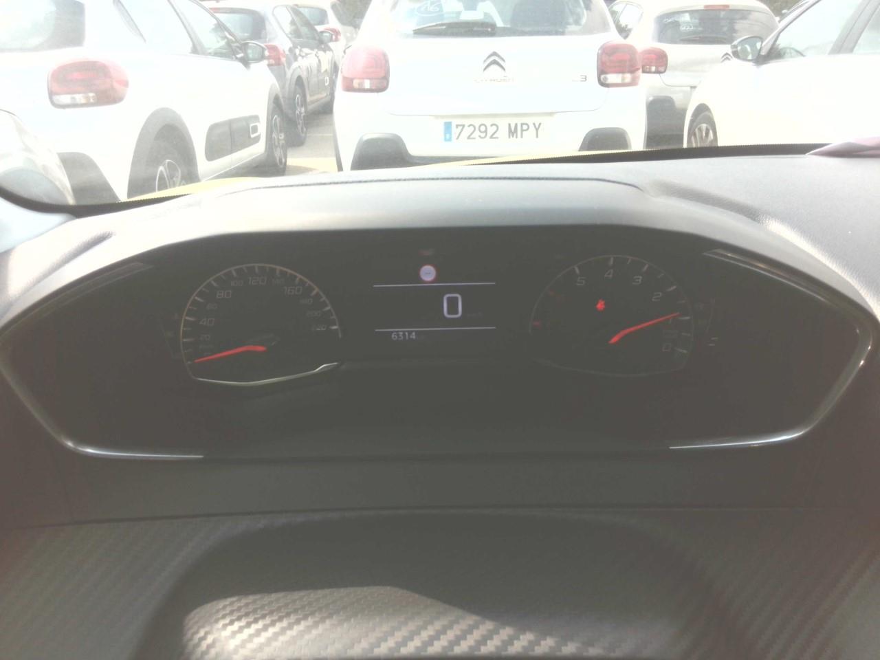 Foto Peugeot 208 5