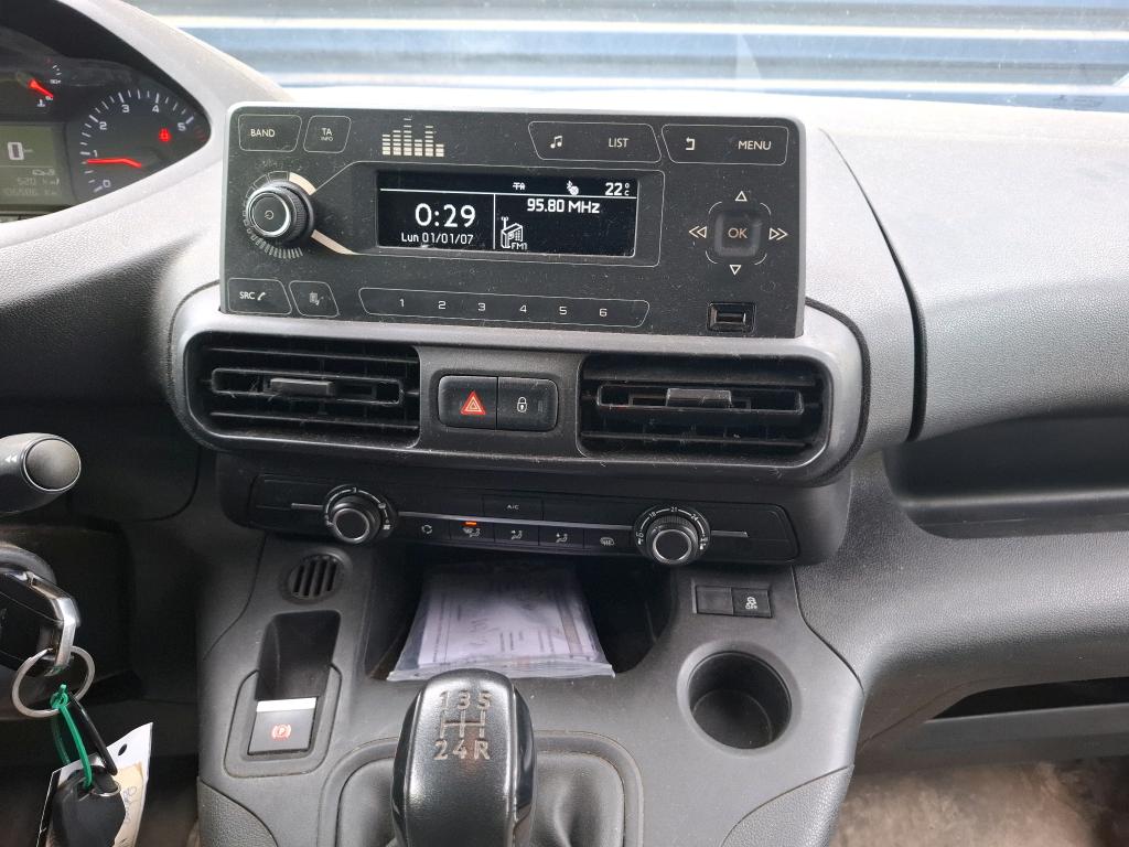Peugeot PARTNER FOURGON STANDARD 650 KG BLUEHDI 100 S&S BVM5 PREMIUM 2020