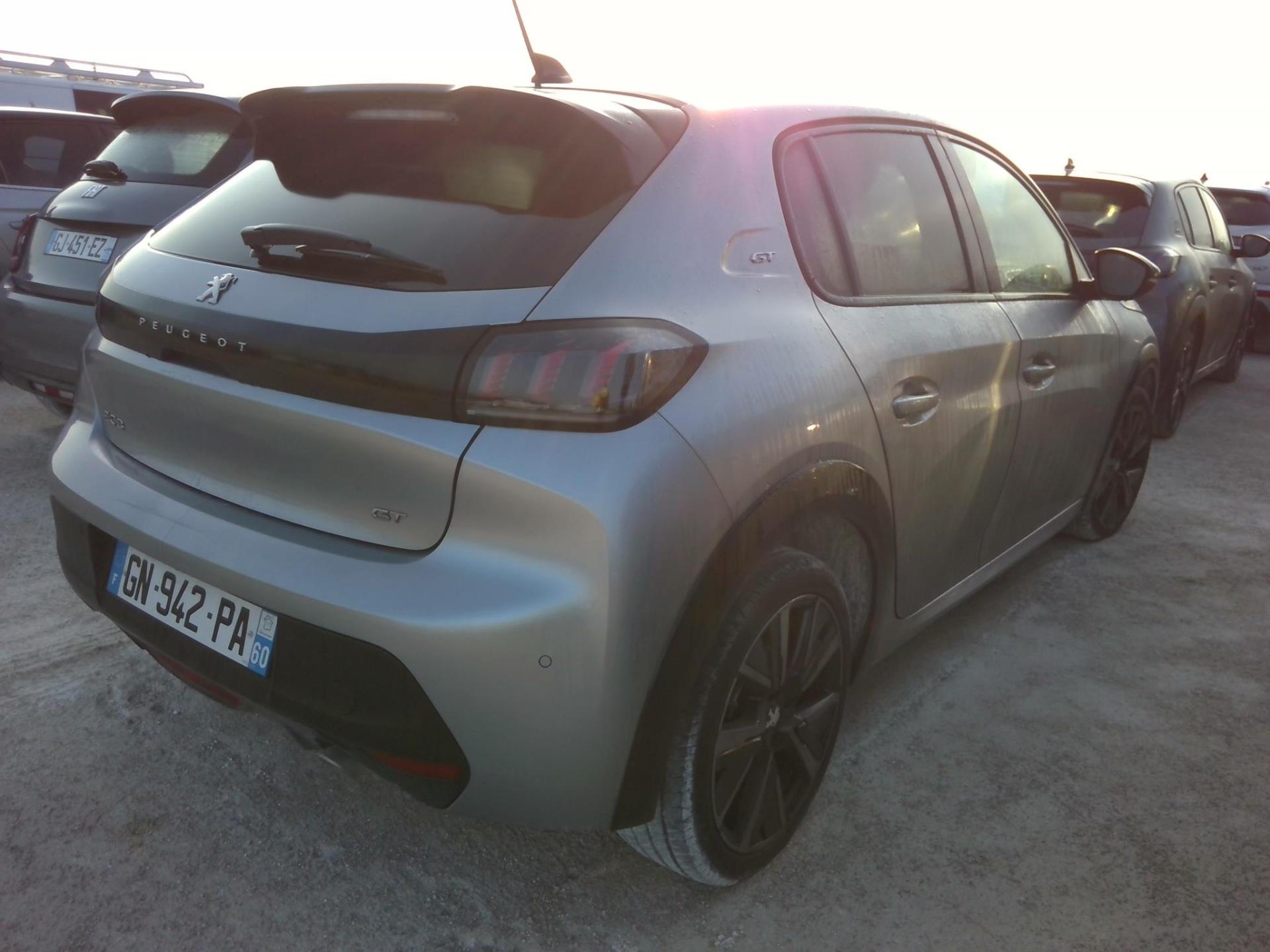 Peugeot 208 PureTech 100 S&S EAT8 GT 2023