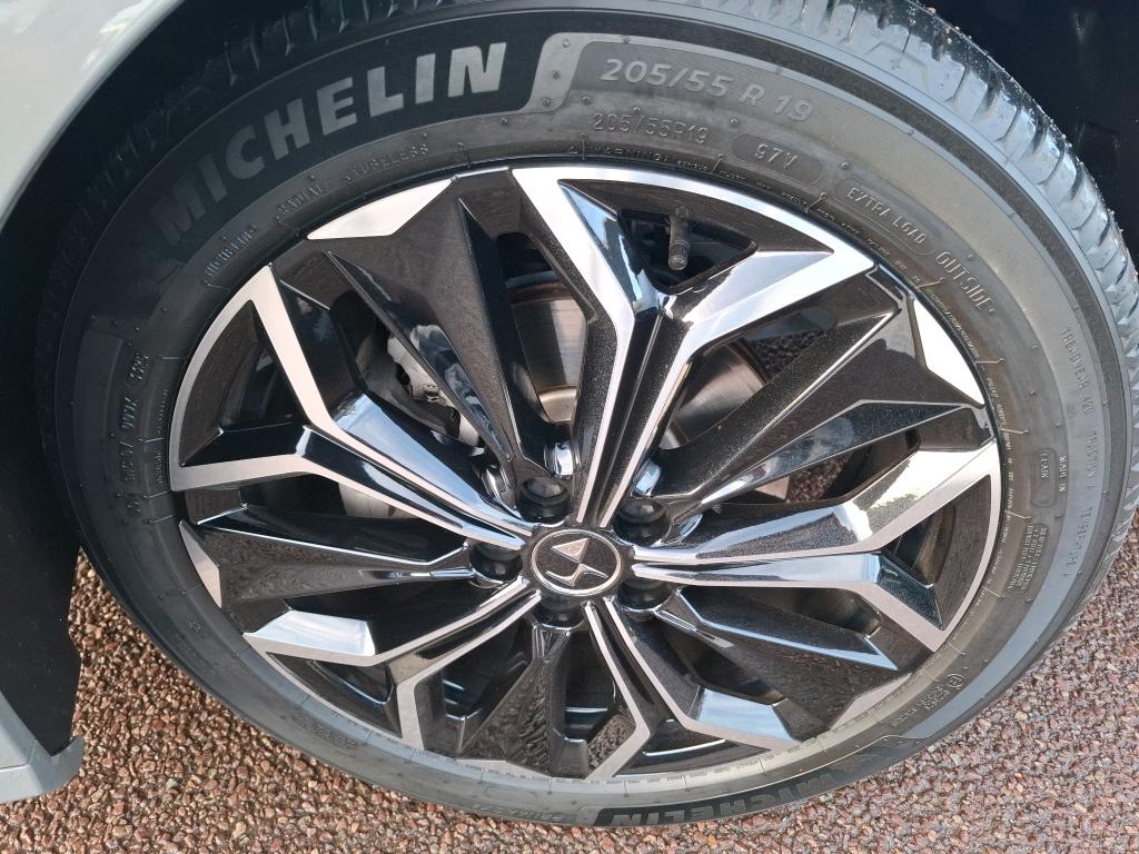 DS DS 4 BlueHDi 130 EAT8 Rivoli 2023