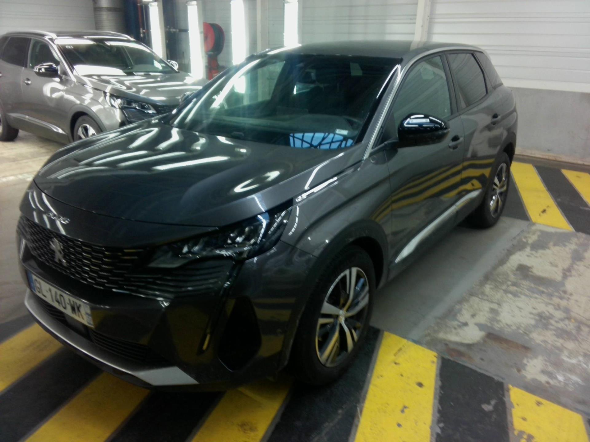 NV 3008 SUV