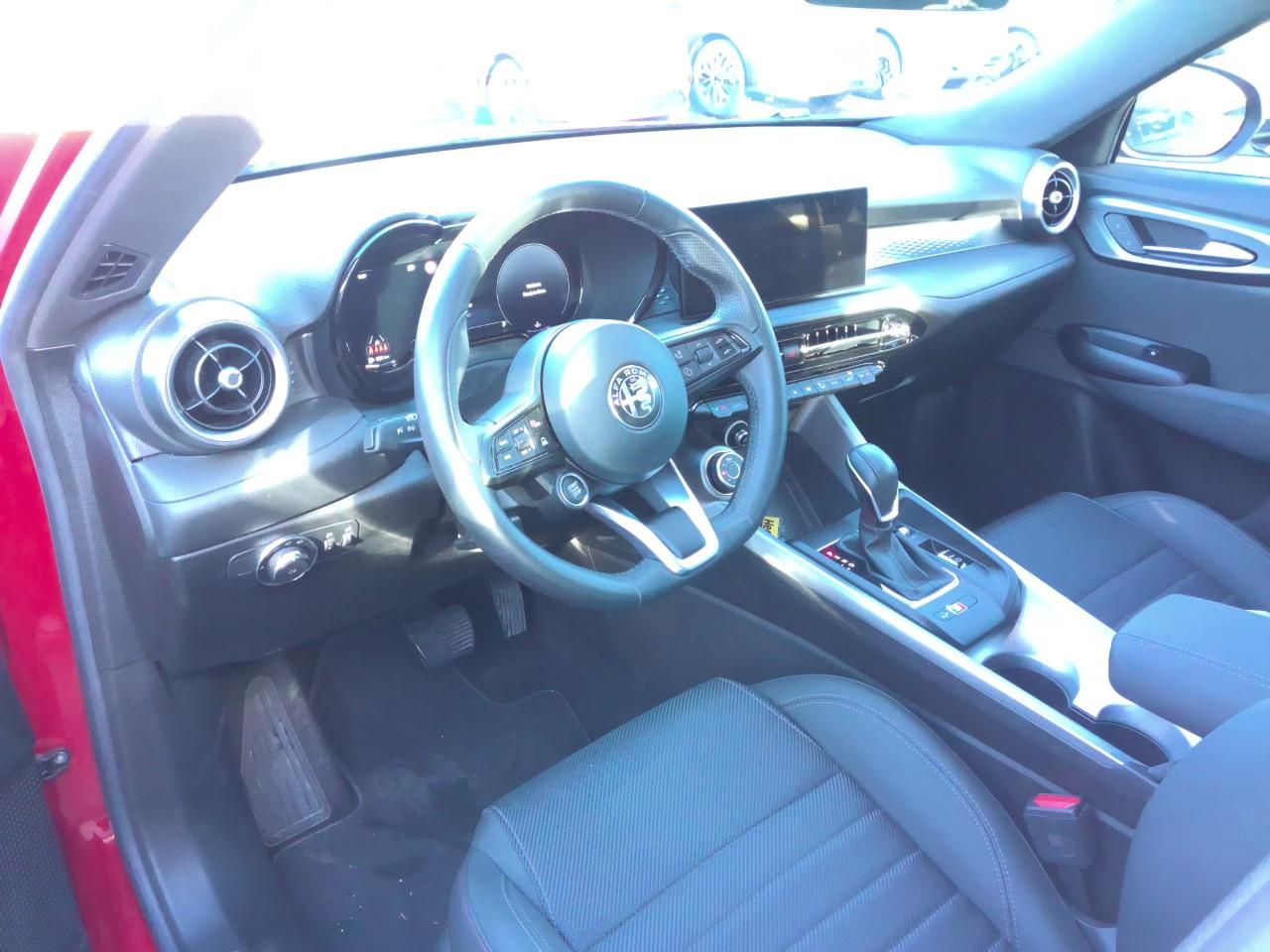Foto Alfa Romeo Tonale 4