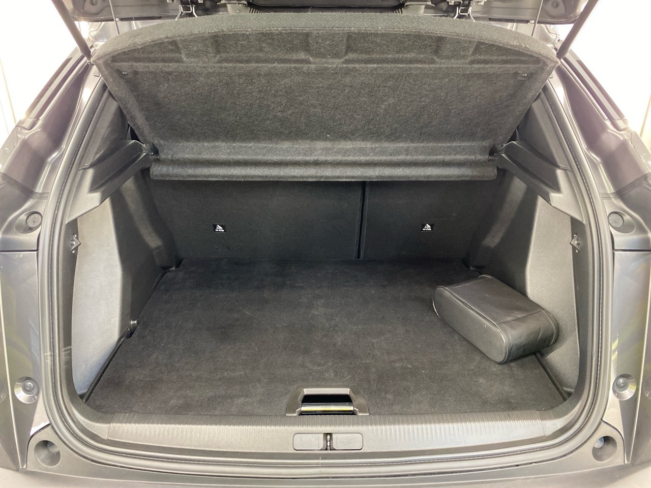 Peugeot 2008 PureTech 130 S&S EAT8 Allure 2023