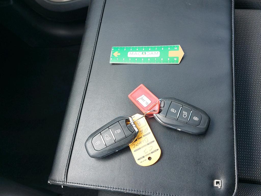 Citroen C3 PureTech 83 S&S BVM5 Shine 2023