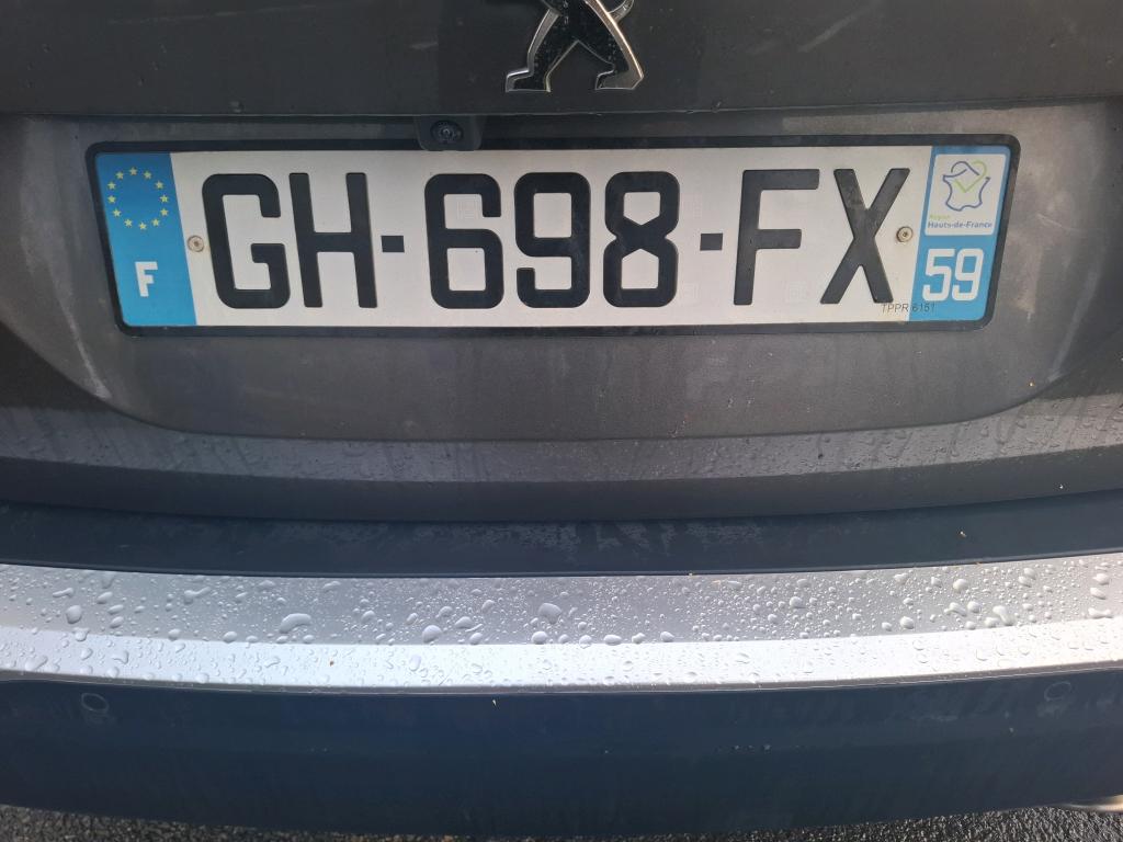 Peugeot 2008 BlueHDi 130 S&S EAT8 Allure Pack 2022