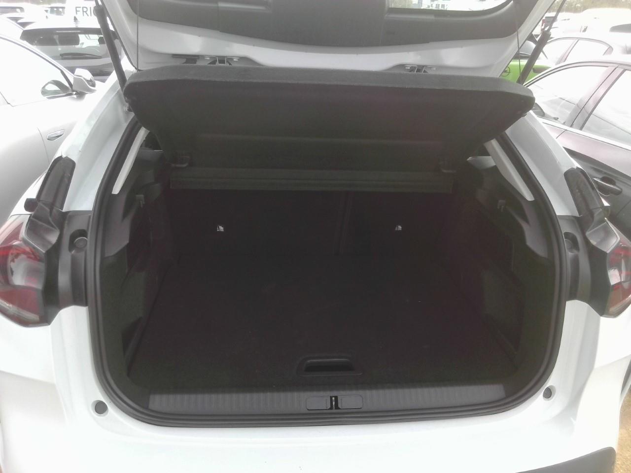 Foto Citroën C4 X 14