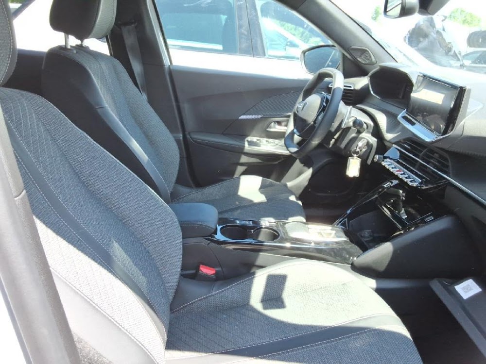 Foto Peugeot 2008 11