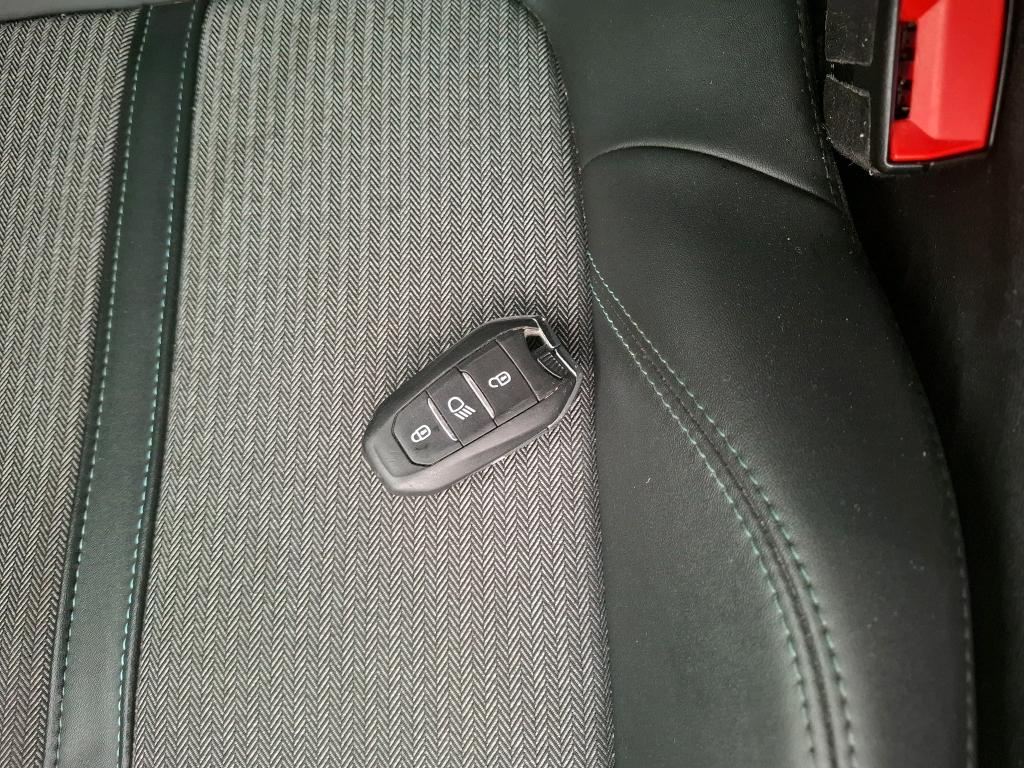 Peugeot 5008 BlueHDi 130ch S&S EAT8 Allure Pack 2021