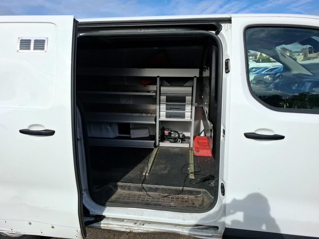 Peugeot EXPERT FGN TOLE STANDARD 1.5 BLUEHDI 120 S&S BVM6 ASPHALT 2021