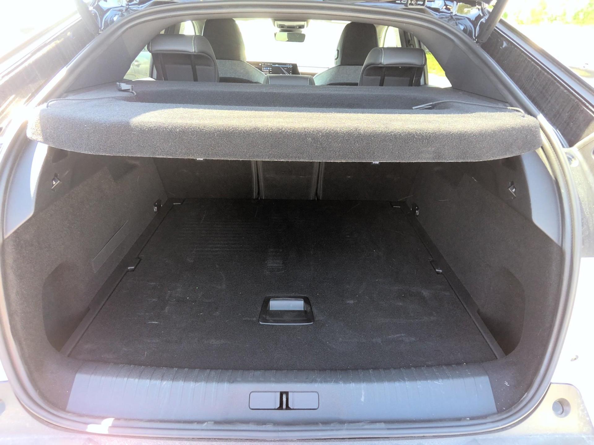 Peugeot 3008 Hybrid 145 e-DCS6 GT 2025