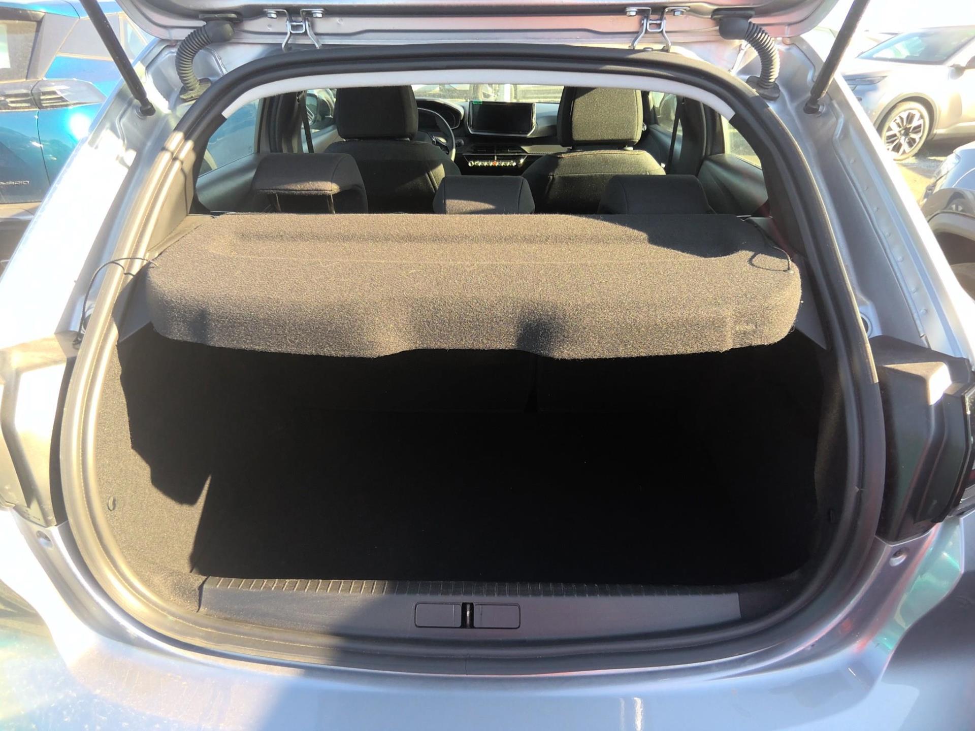 Peugeot 208 100 S&S BVM6 Style 2025