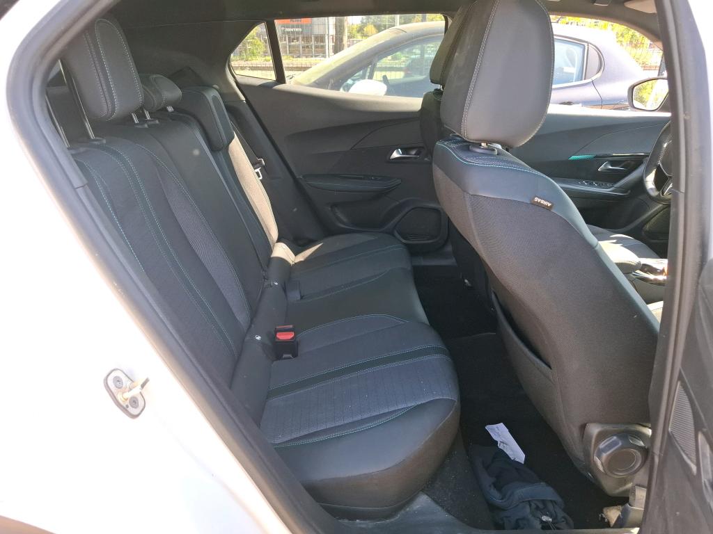 Peugeot 2008 PureTech 130 S&S EAT8 Allure Pack 2022
