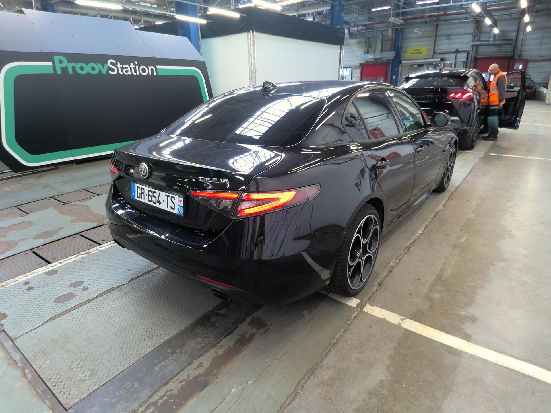 ALFA ROMEO Giulia 2.2 160 ch AT8 Sprint 2023