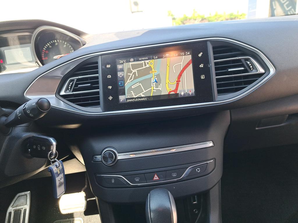 Peugeot 308 SW 1.6 BlueHDi 120ch S&S EAT6 Style 2017