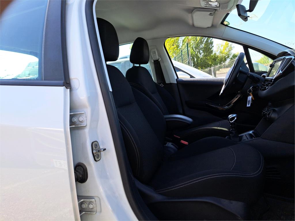 Peugeot 208 BLUEHDI 100 S&S BVM6 ACTIVE BUSINESS R' 2018