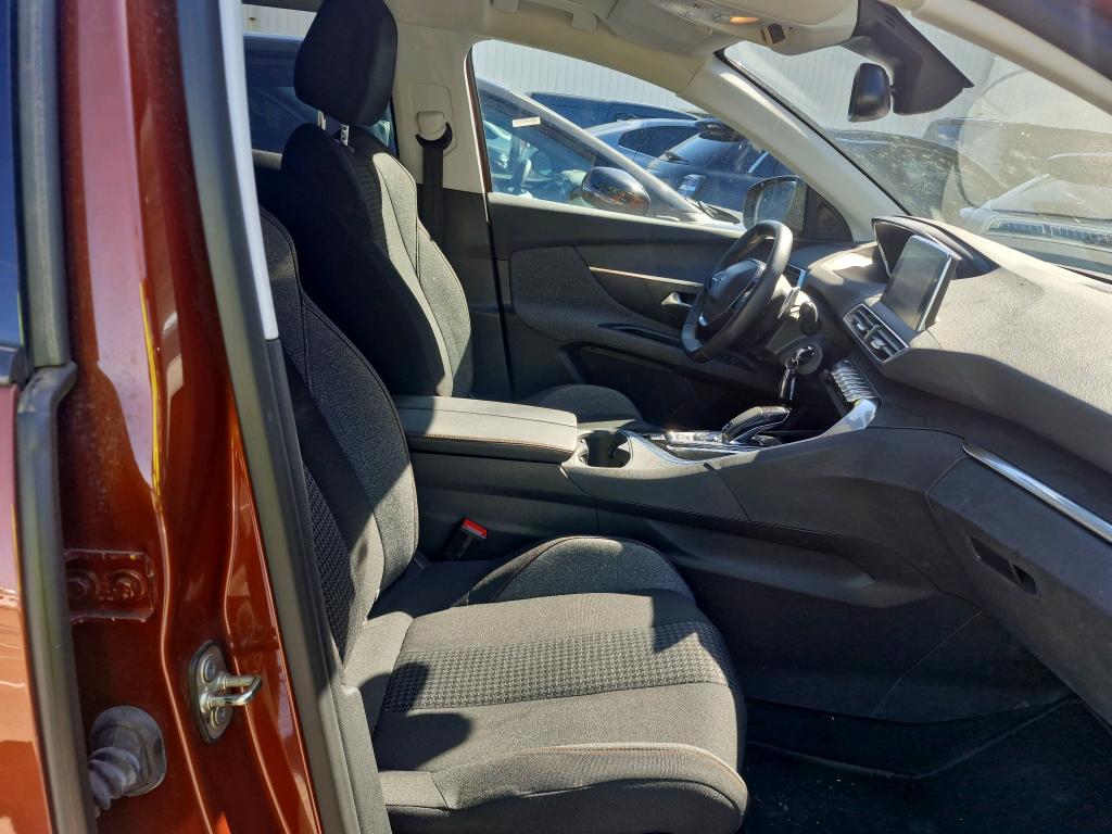 Peugeot 3008 BlueHDi 130ch S&S EAT8 Active Business 2020