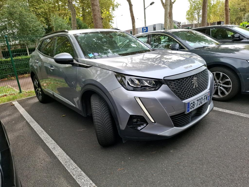 Peugeot 2008 PureTech 130 S&S EAT8 Allure Business 2021