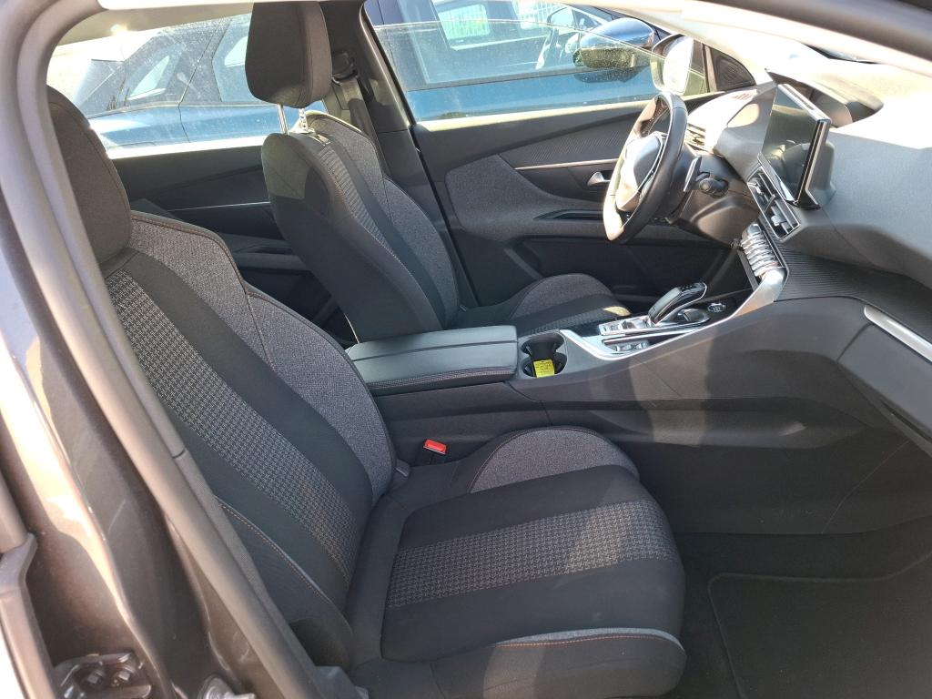 Peugeot 5008 BlueHDi 130ch S&S EAT8 Active Pack 2022