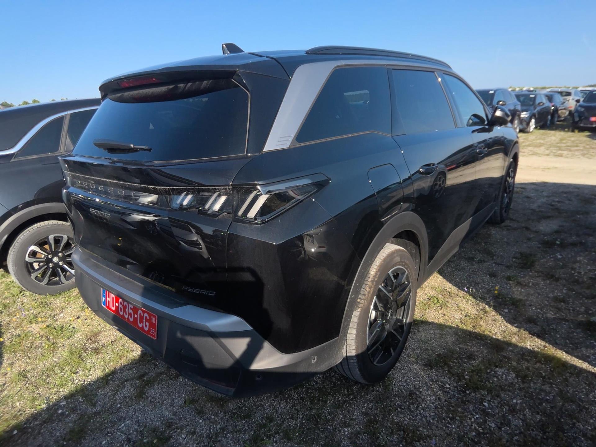Peugeot 5008 Hybrid 136 e-DCS6 Allure 2025