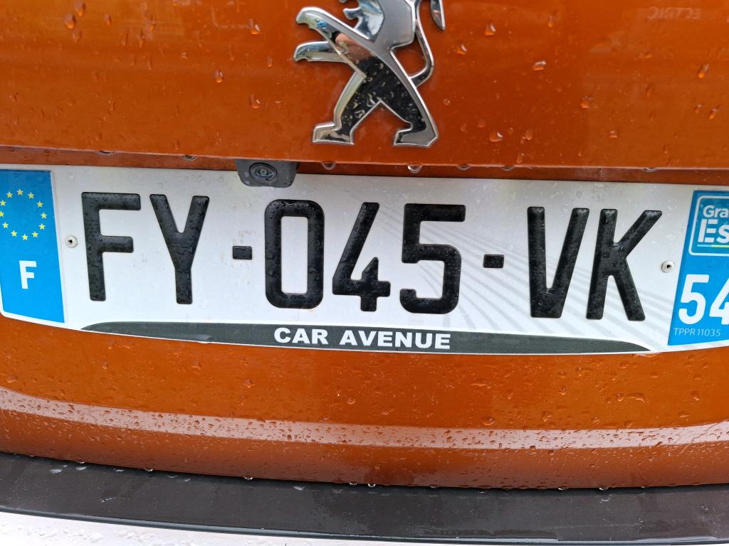 Peugeot 2008 BlueHDi 110 S&S BVM6 Active Business 2021