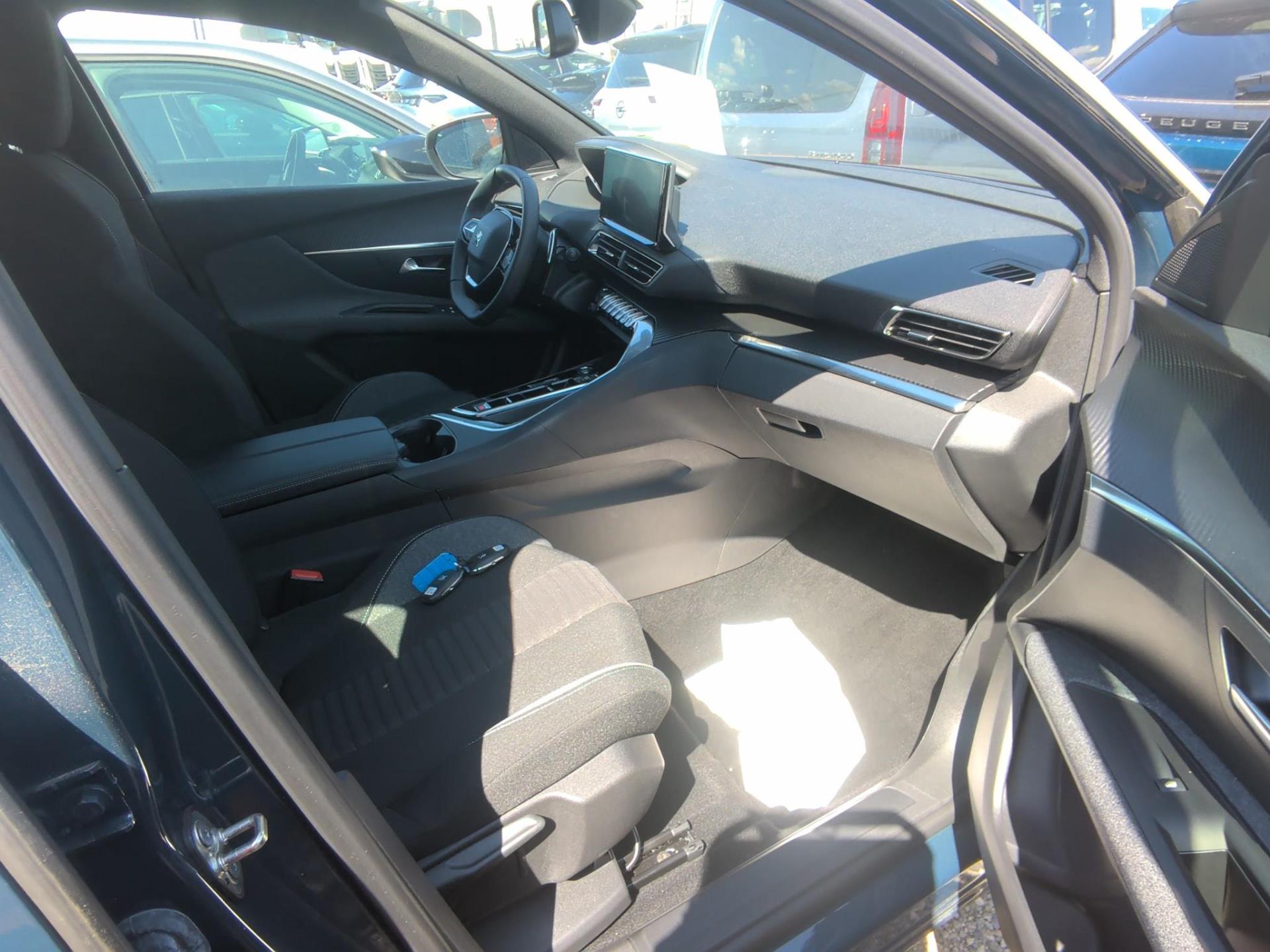 Peugeot 3008 PureTech 130ch S&S EAT8 Active Pack 2023