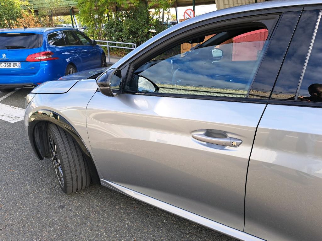 Peugeot 208 PureTech 100 S&S BVM6 GT 2022