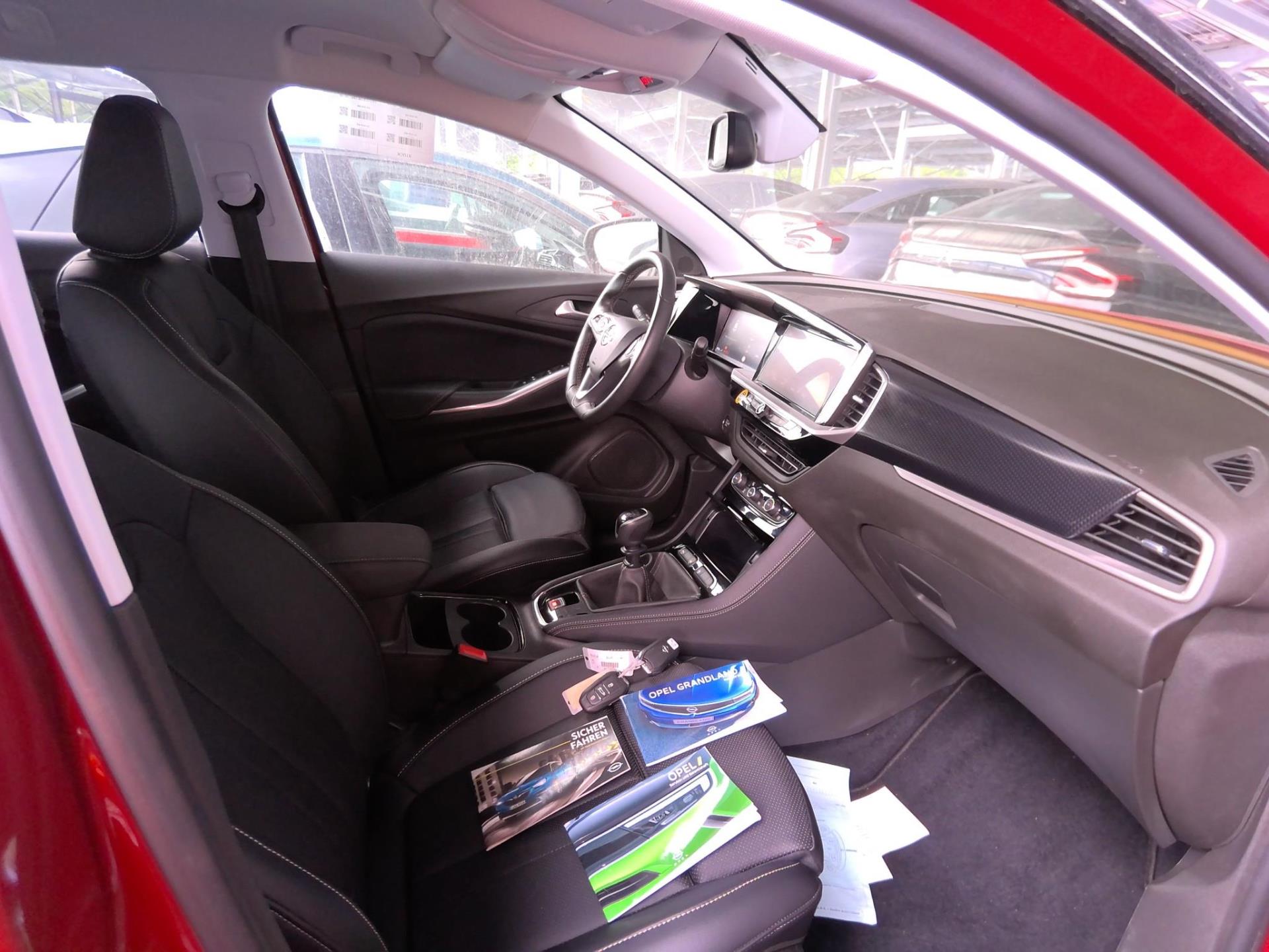 Opel Grandland 1.2 Turbo 130 ch Elegance Business 2023