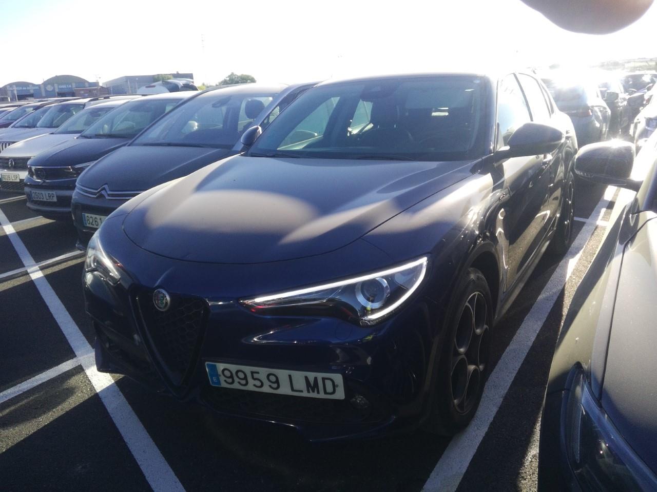 Foto Alfa Romeo Stelvio 2
