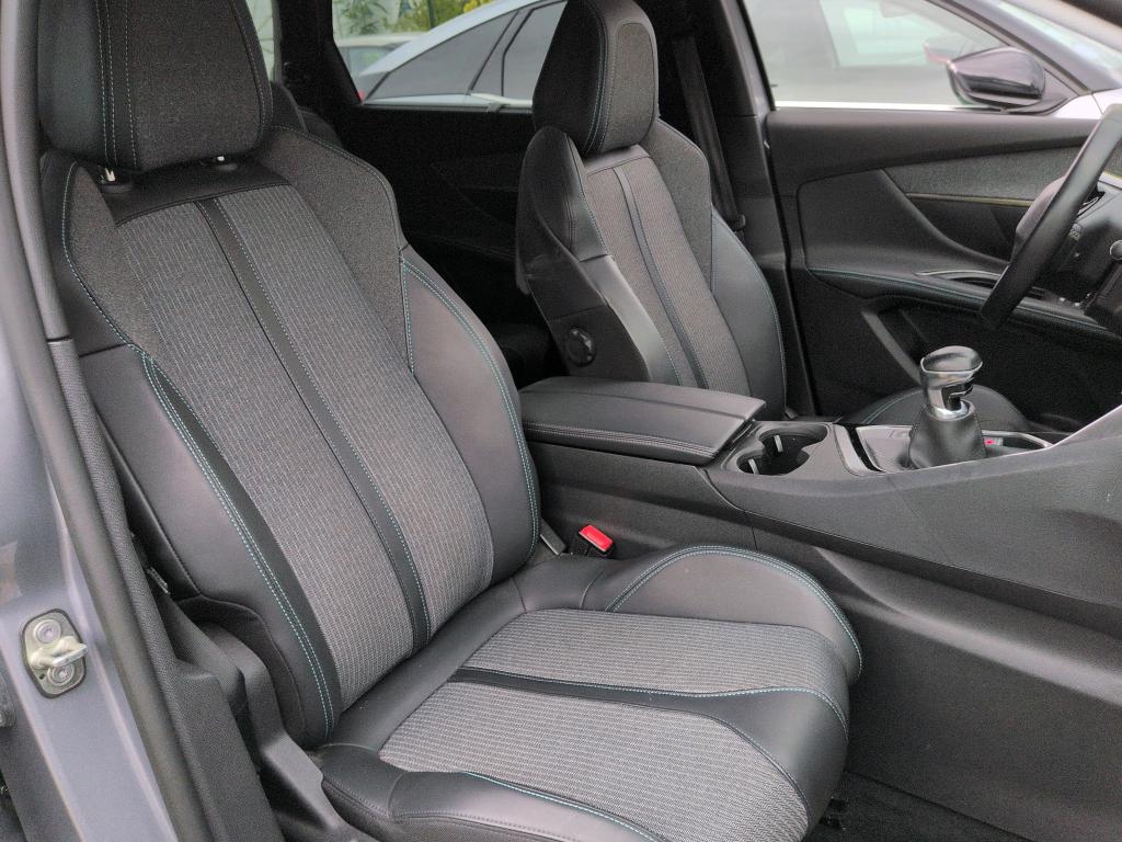 Peugeot 5008 BlueHDi 130ch S&S BVM6 Allure Pack 2022