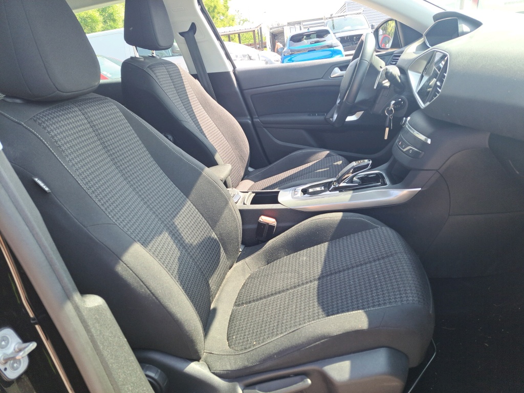 Peugeot 308 BlueHDi 130ch S&S EAT8 Active 2020