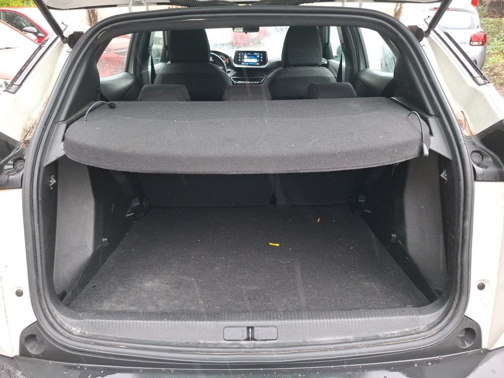 Peugeot 2008 PureTech 130 S&S BVM6 Active Pack 2022