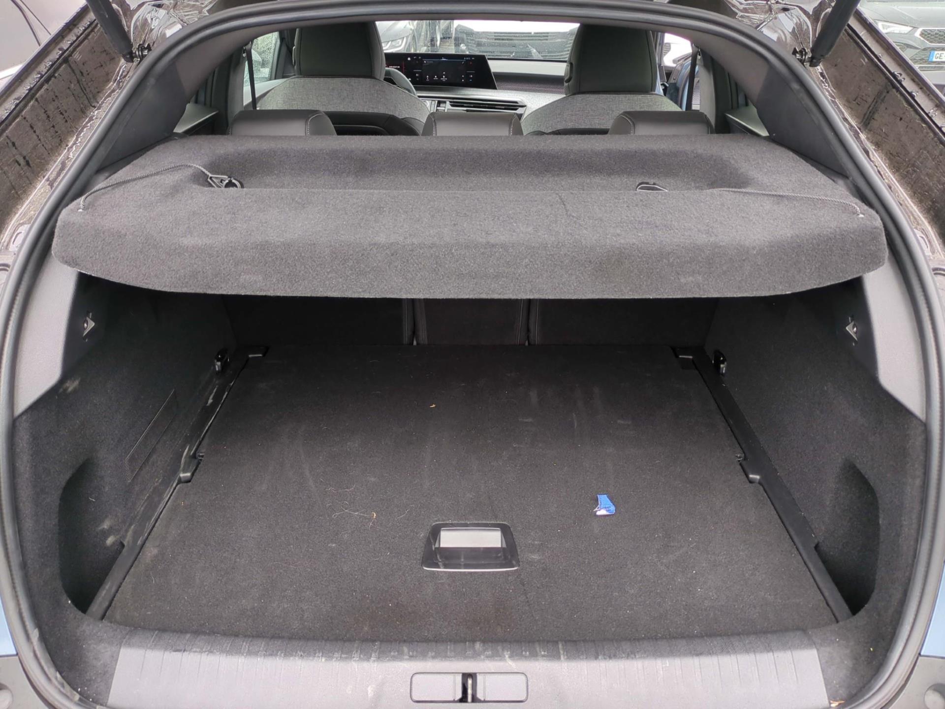 Peugeot 3008 Hybrid 136 e-DCS6 GT 2025