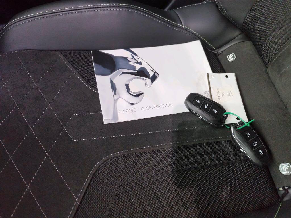 Peugeot 208 PureTech 130 S&S EAT8 GT Pack 2021