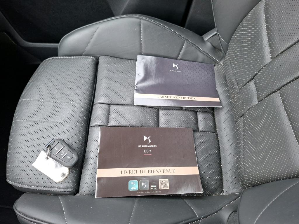 DS DS7 Crossback Hybride E-Tense 300 EAT8 4x4 Rivoli 2022