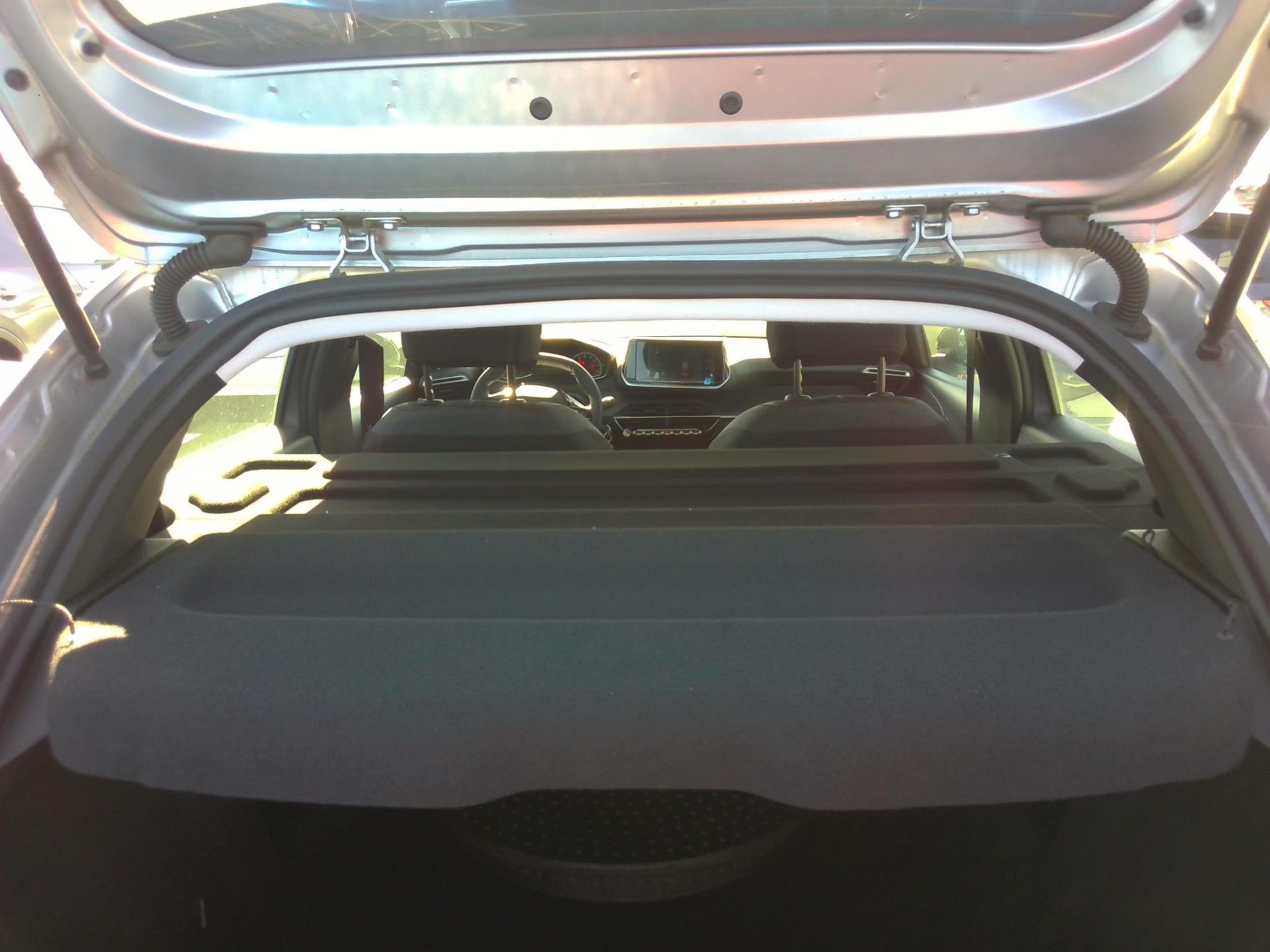 Peugeot 208 PURETECH 75 S&S BVM5 PREMIUM 2024