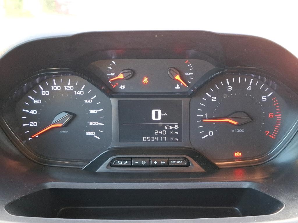 Peugeot PARTNER FOURGON STANDARD 650 KG BLUEHDI 100 S&S BVM5 PREMIUM 2021