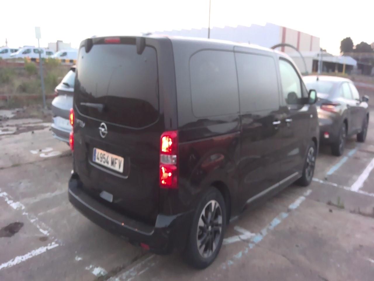 Foto Opel Zafira-e Life 3