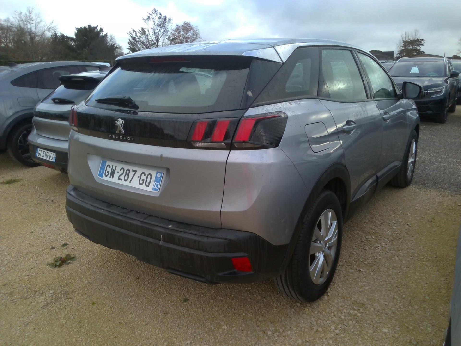 Peugeot 3008 BlueHDi 130ch S&S EAT8 Active Pack 2024