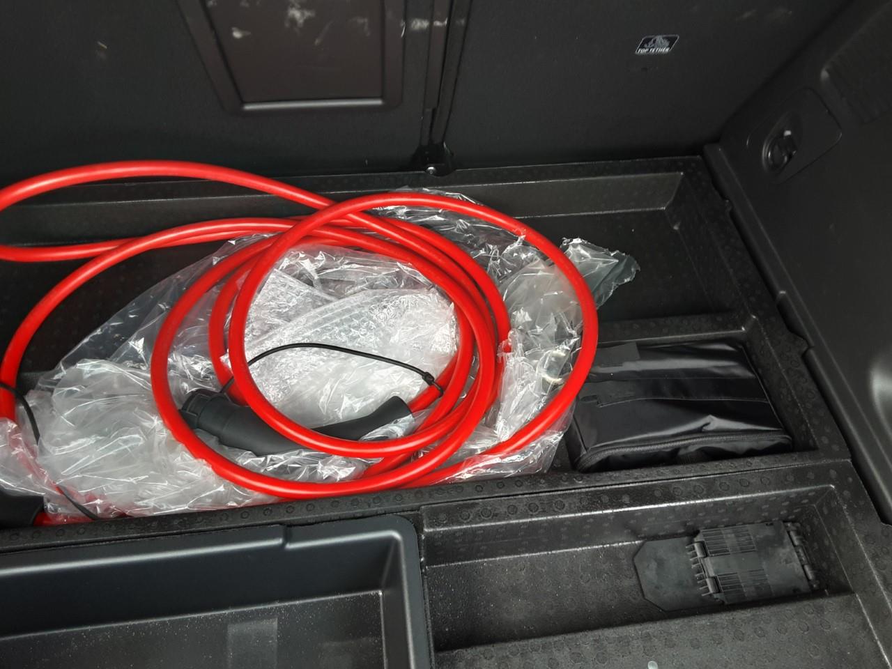 Foto Opel Grandland PHEV 8