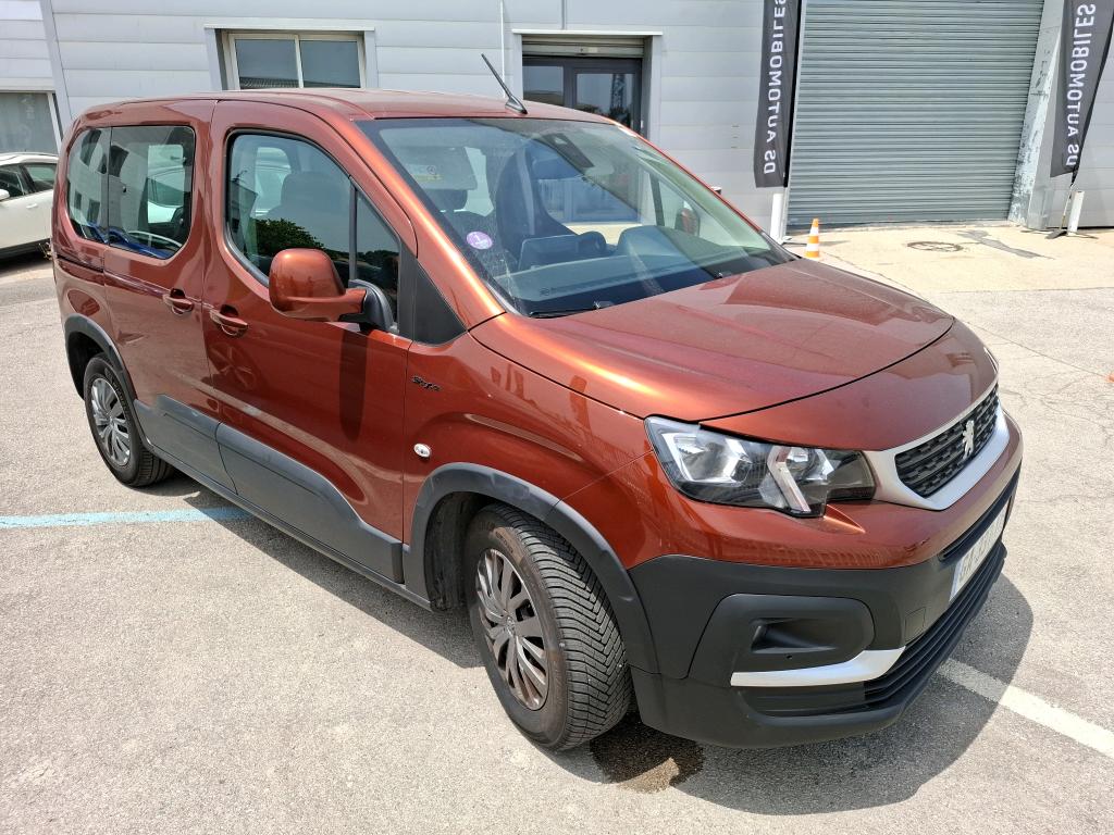 Peugeot Rifter Standard PureTech 110 S&S BVM6 5pl Style 2021