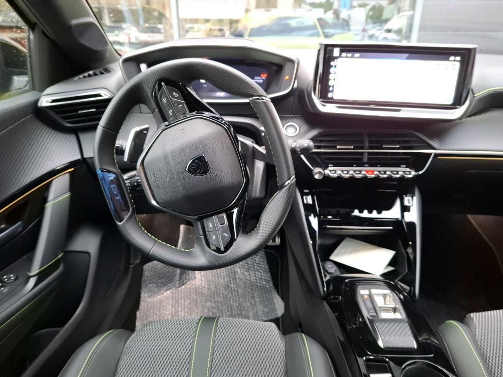 Peugeot 208 Hybrid 110 e-DCS6 GT 2025
