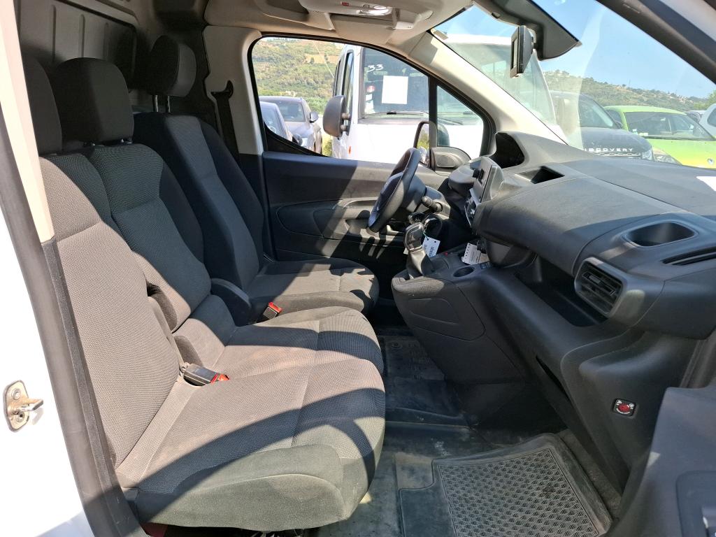 Peugeot PARTNER FOURGON STANDARD 650 KG BLUEHDI 100 S&S BVM5 PREMIUM 2020