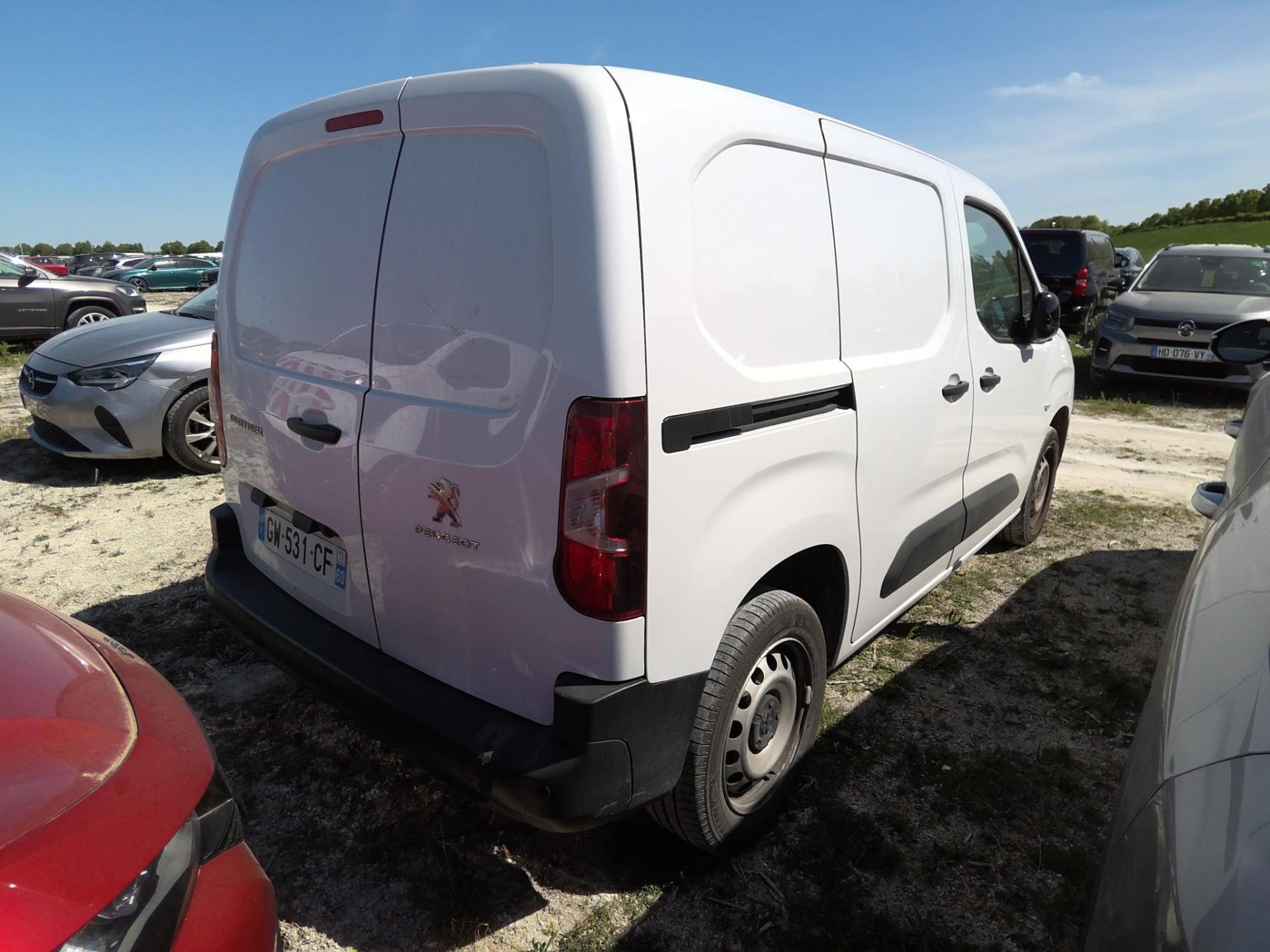 Peugeot PARTNER FOURGON M 1000 KG BLUEHDI 130 S&S EAT8  2024