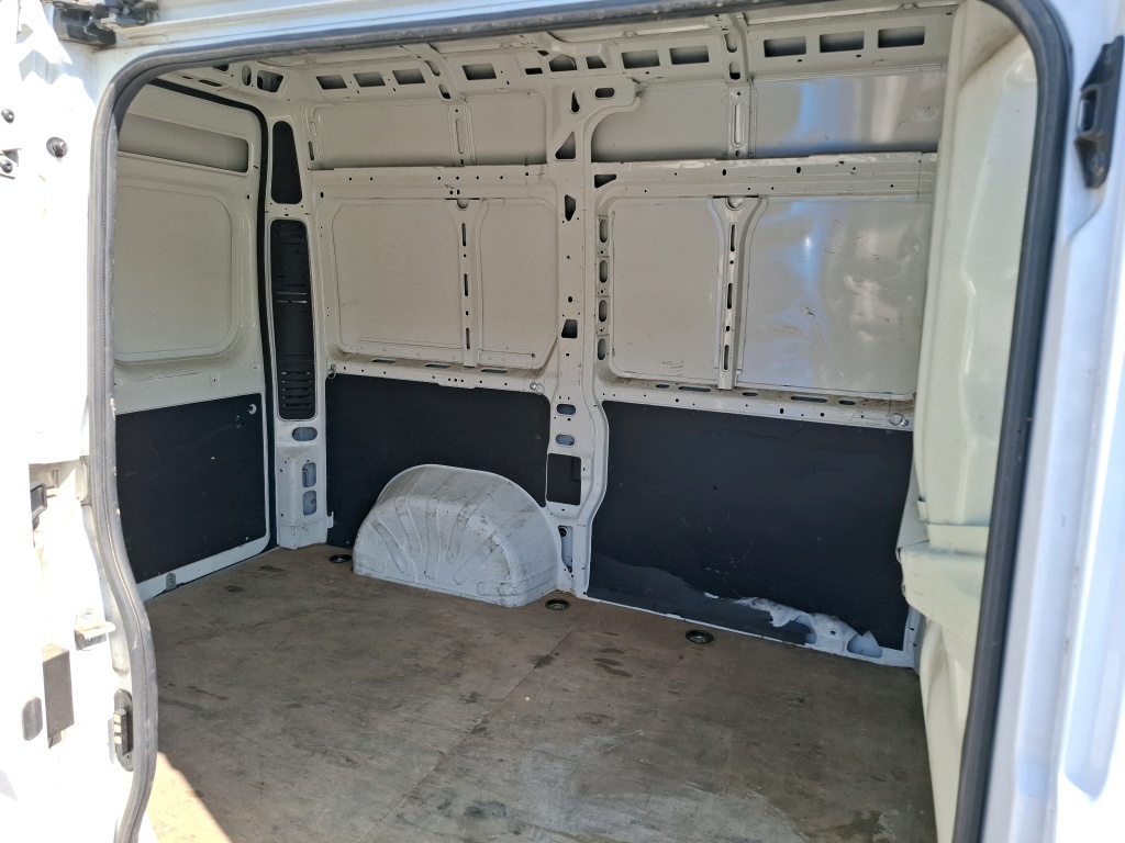 Peugeot BOXER TOLE 330 L1H2 BLUEHDI 120 S&S PREMIUM 2020