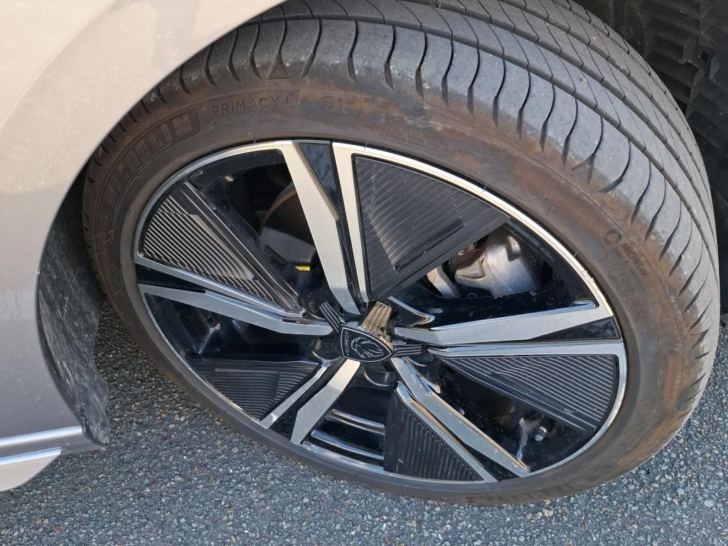 Peugeot 308 SW Hybrid 145 e-DCS6 GT 2025